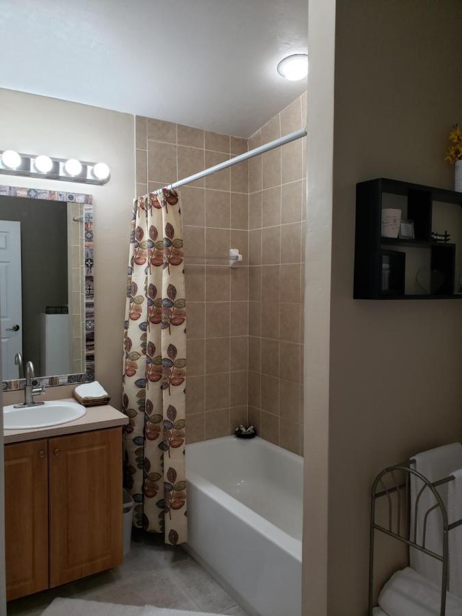 Quails Nest Hotel Cape Coral Buitenkant foto