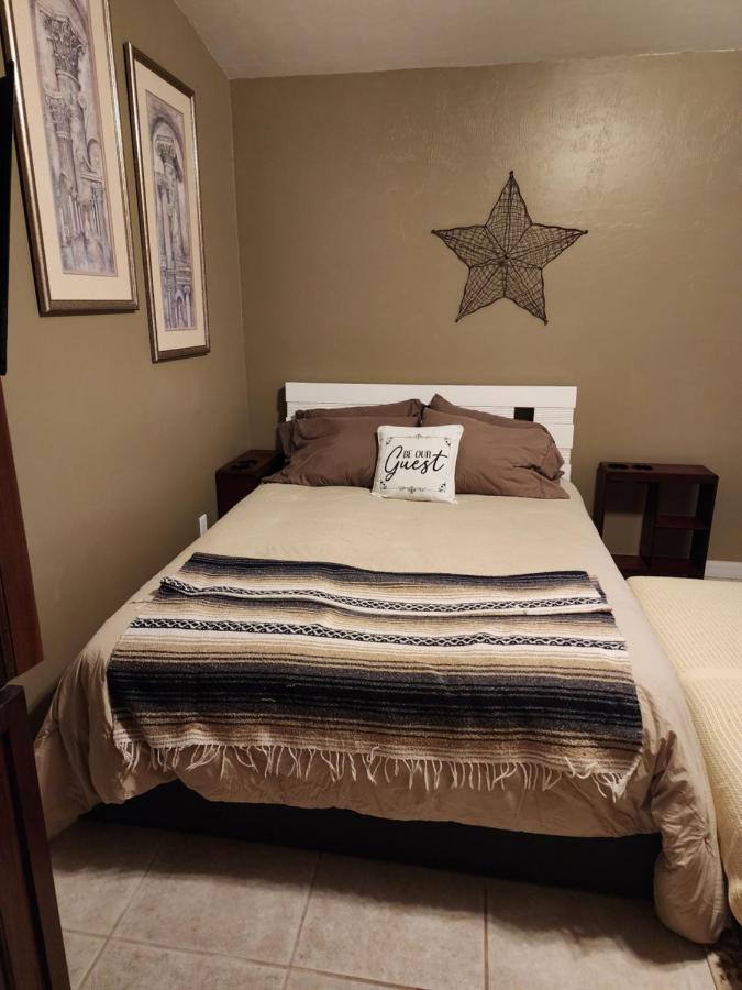 Quails Nest Hotel Cape Coral Buitenkant foto